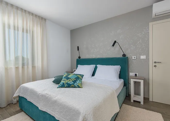 Atemberaubende Steinvila Mit Privatem Salzwasserpool Mit Bekannter Taverne Ums Eck Ferienhaus *